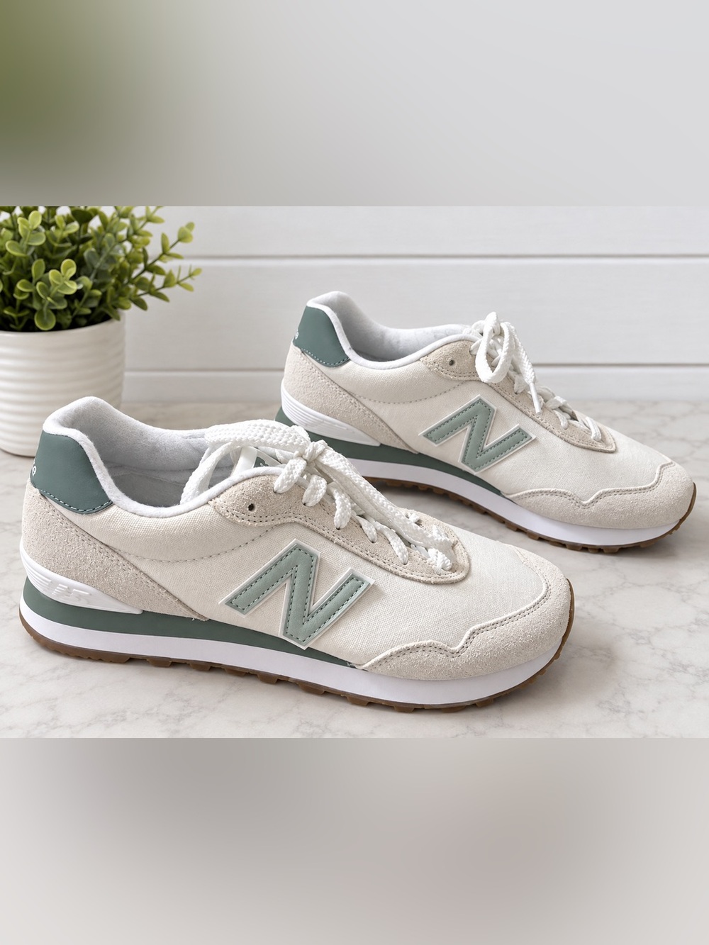 New Balance 515 WL515NAB Sneakers Cream
Sage Green Women's 9.5 New